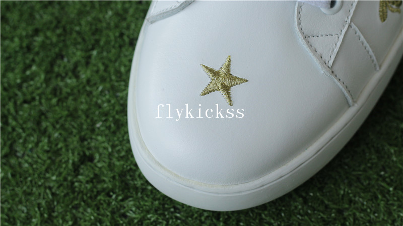 GC Ace Embroidered Sneaker White Bee & Star